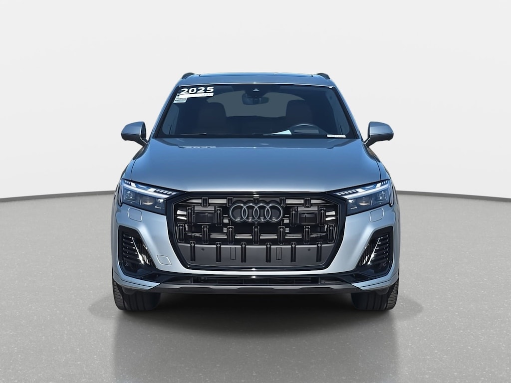Certified 2025 Audi Q7 Prestige SUV