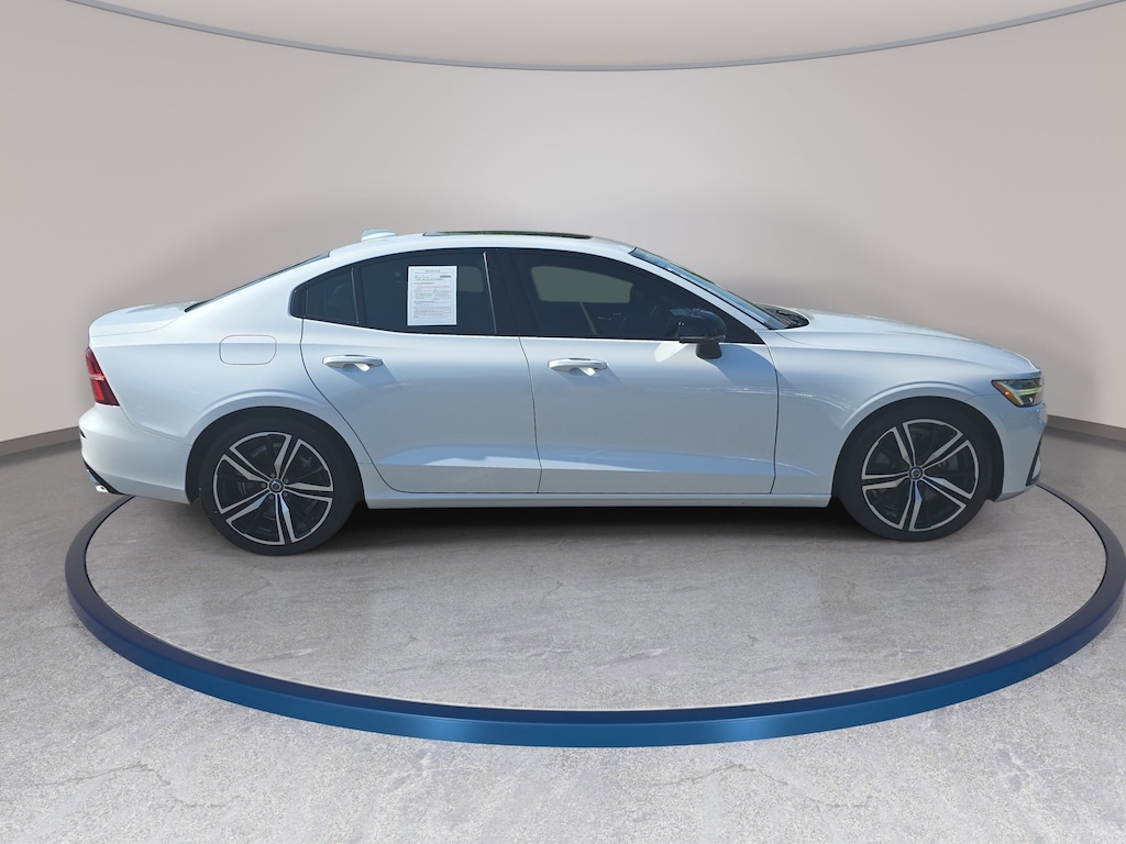 Used 2019 Volvo S60 R-Design Sedan