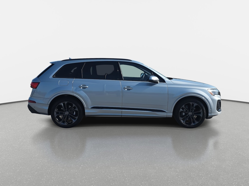 Certified 2025 Audi Q7 Prestige SUV