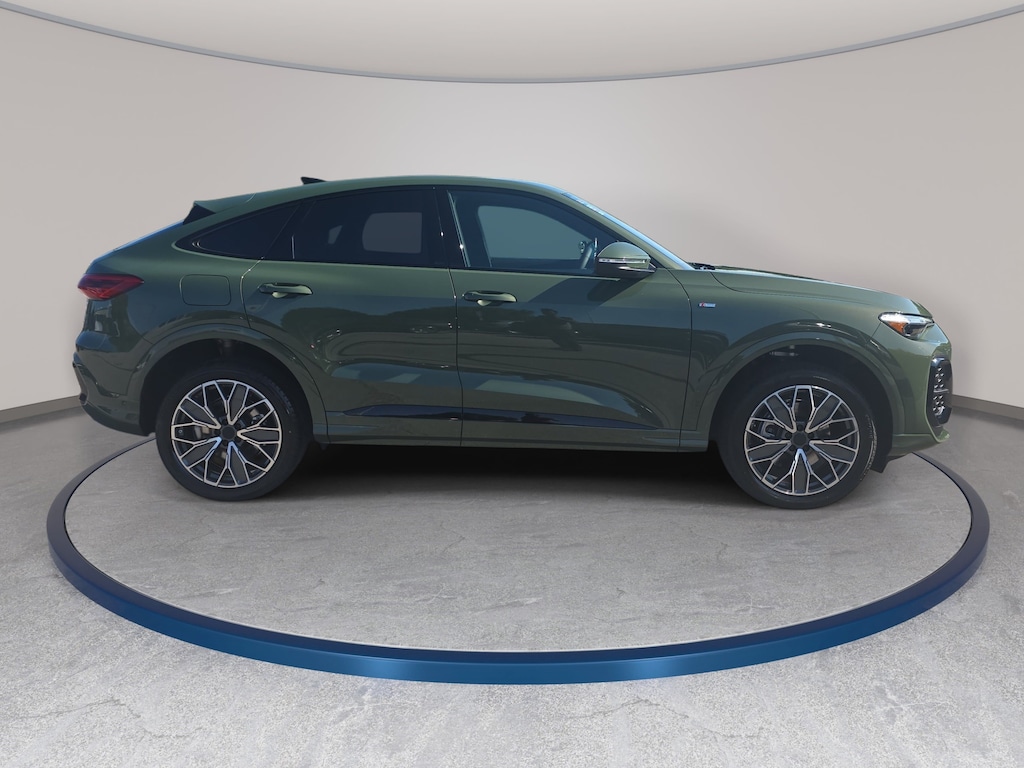 New 2026 Audi Q5 Sportback 2.0T Premium SUV