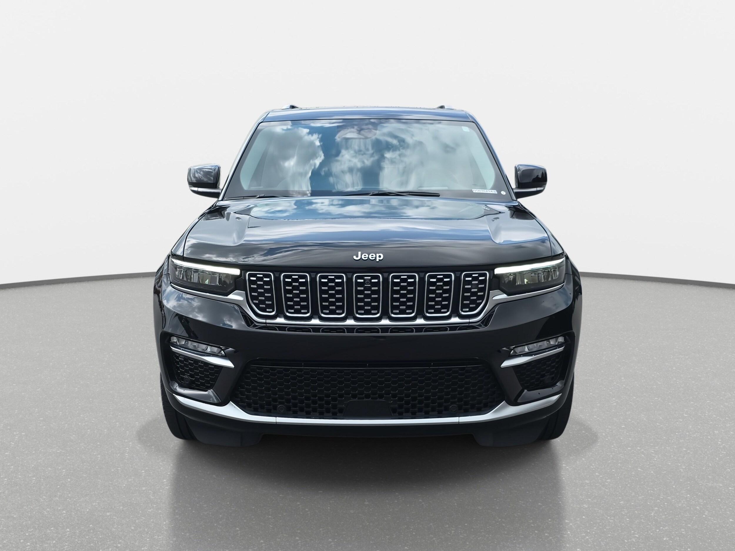 2022 Jeep Cherokee Summit 4xe photo 2
