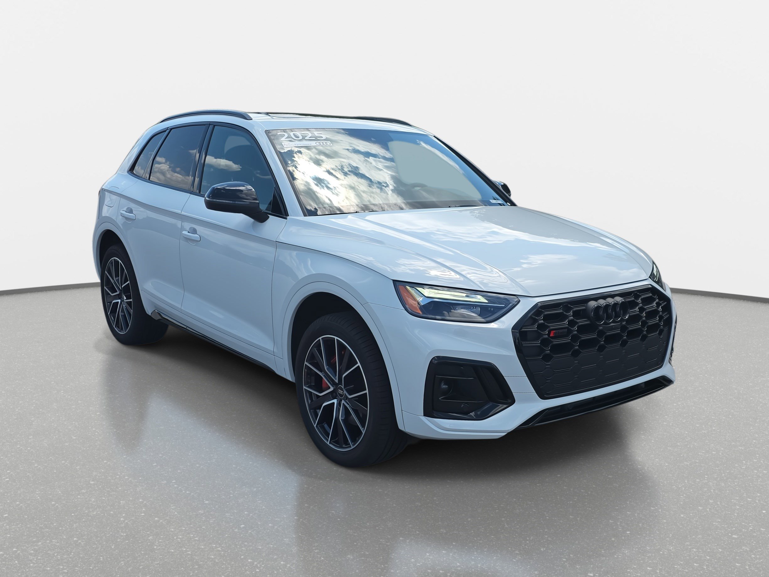 2025 Audi SQ5 Premium Plus photo 3