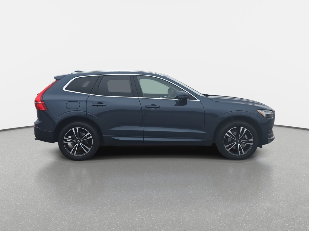 Used 2021 Volvo XC60 Momentum SUV