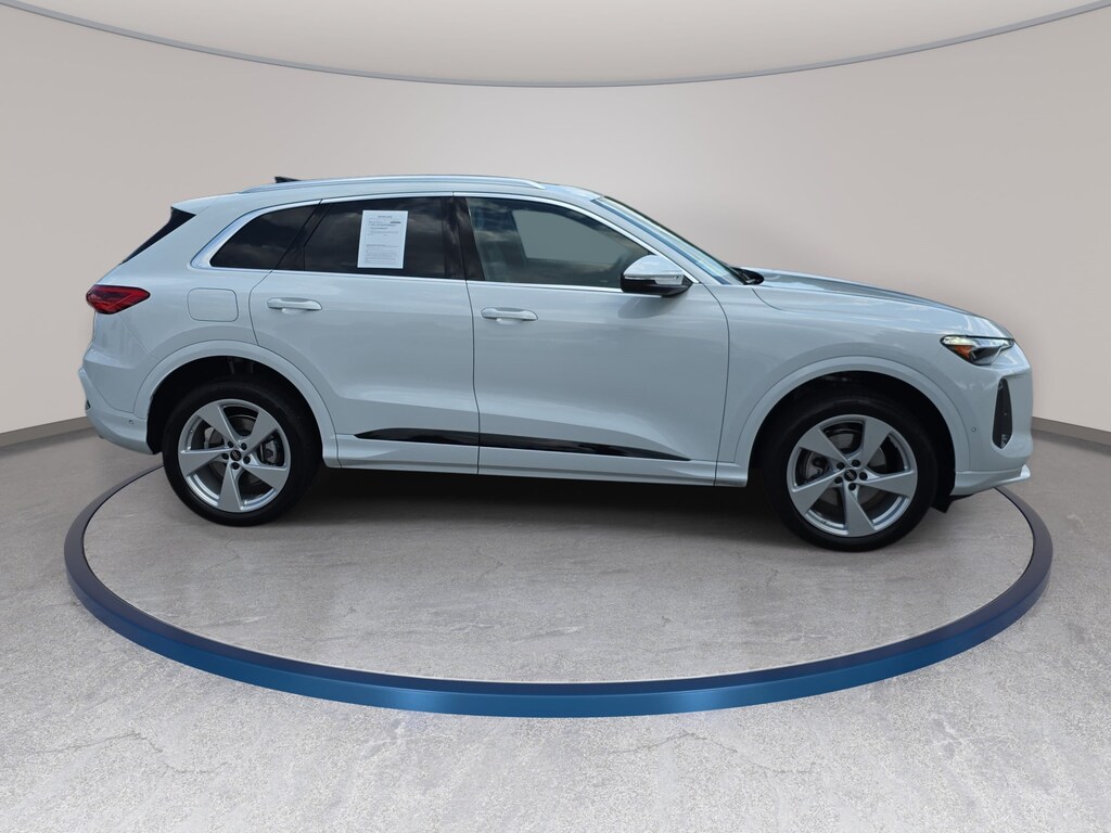 Certified 2025 Audi Q5 Premium Plus SUV