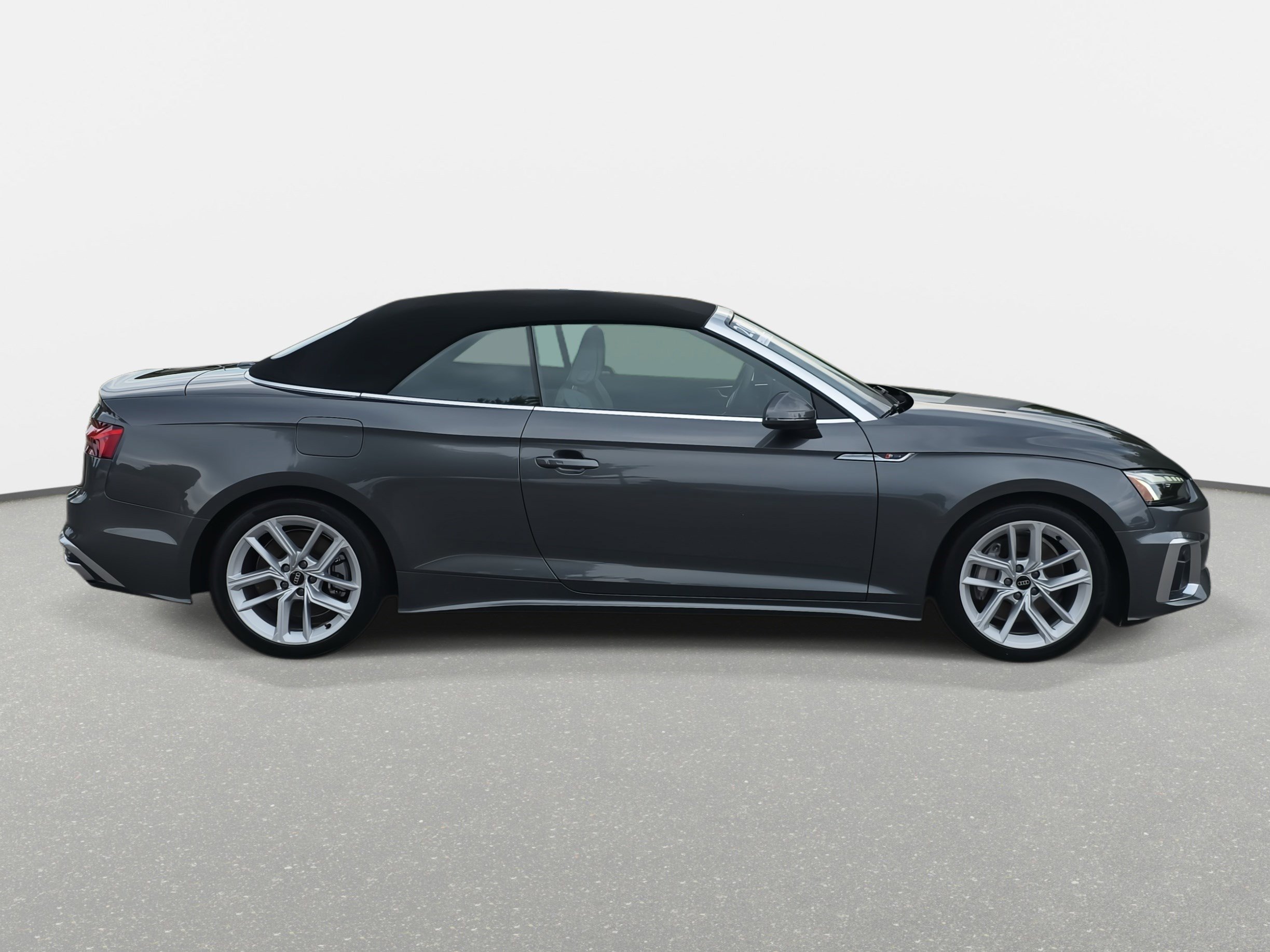 2023 Audi A5 S line Premium Plus Cabriolet photo 4