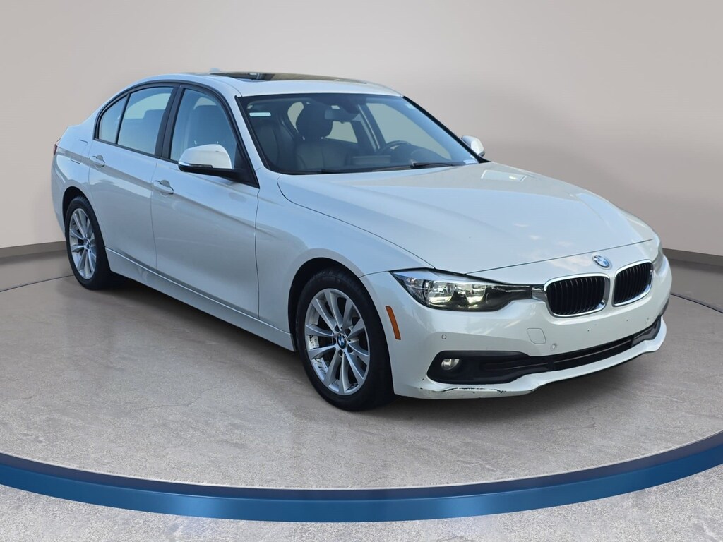 Used 2017 BMW 320i 320i xDrive Sedan