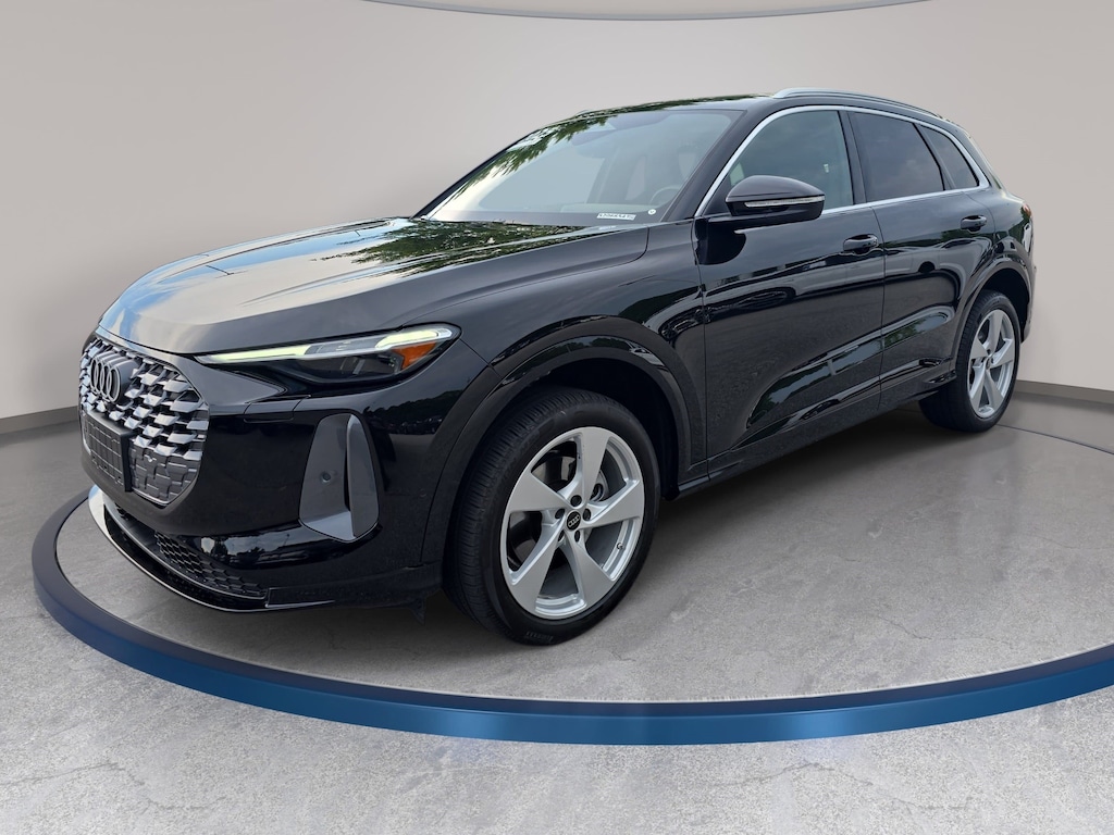 Certified 2025 Audi Q5 Premium Plus SUV