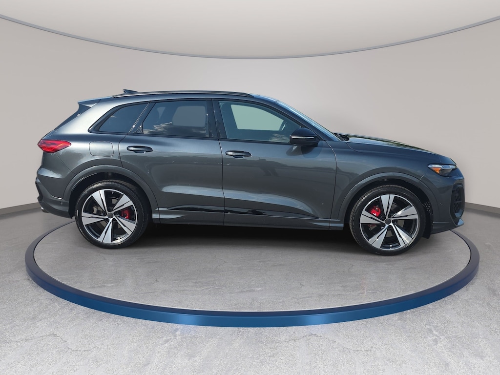 New 2026 Audi SQ5 3.0T Premium SUV