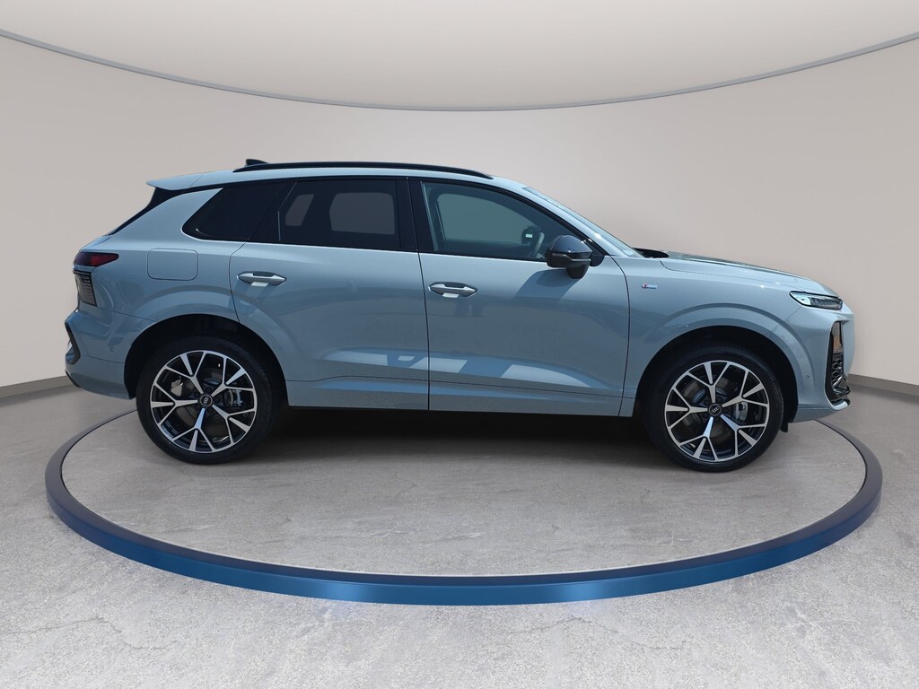 New 2026 Audi Q3 S line SUV