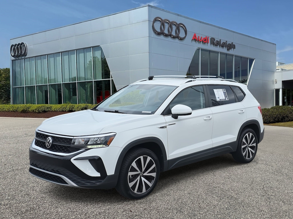 Used 2022 Volkswagen Taos SE SUV