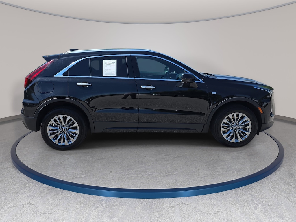 Used 2025 CADILLAC XT4 FWD Premium Luxury SUV