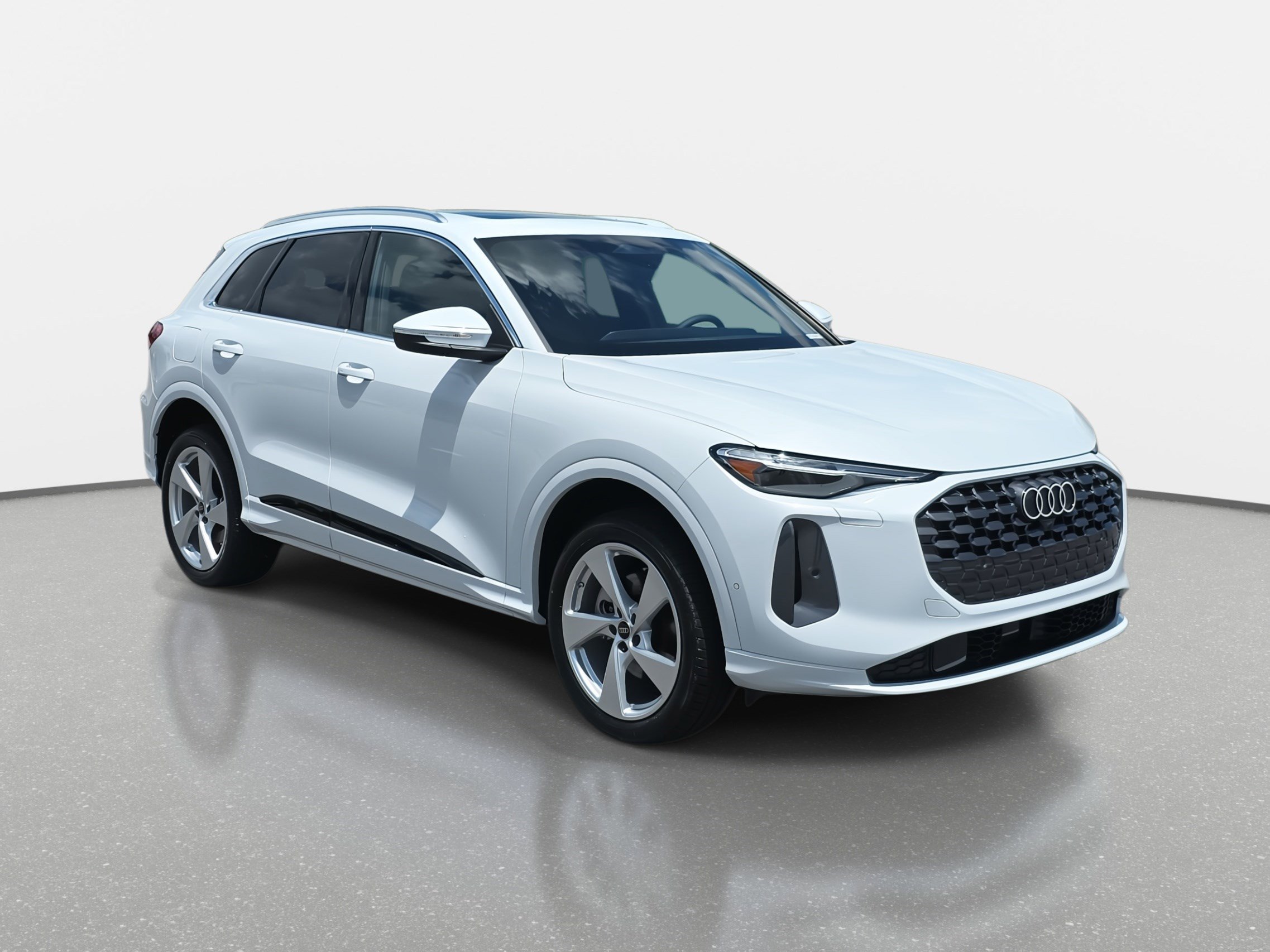 2025 Audi Q5 2.0T Premium Plus photo 3