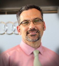 Staff member Harry Beshgetoorian from ID_be1272c20ba9