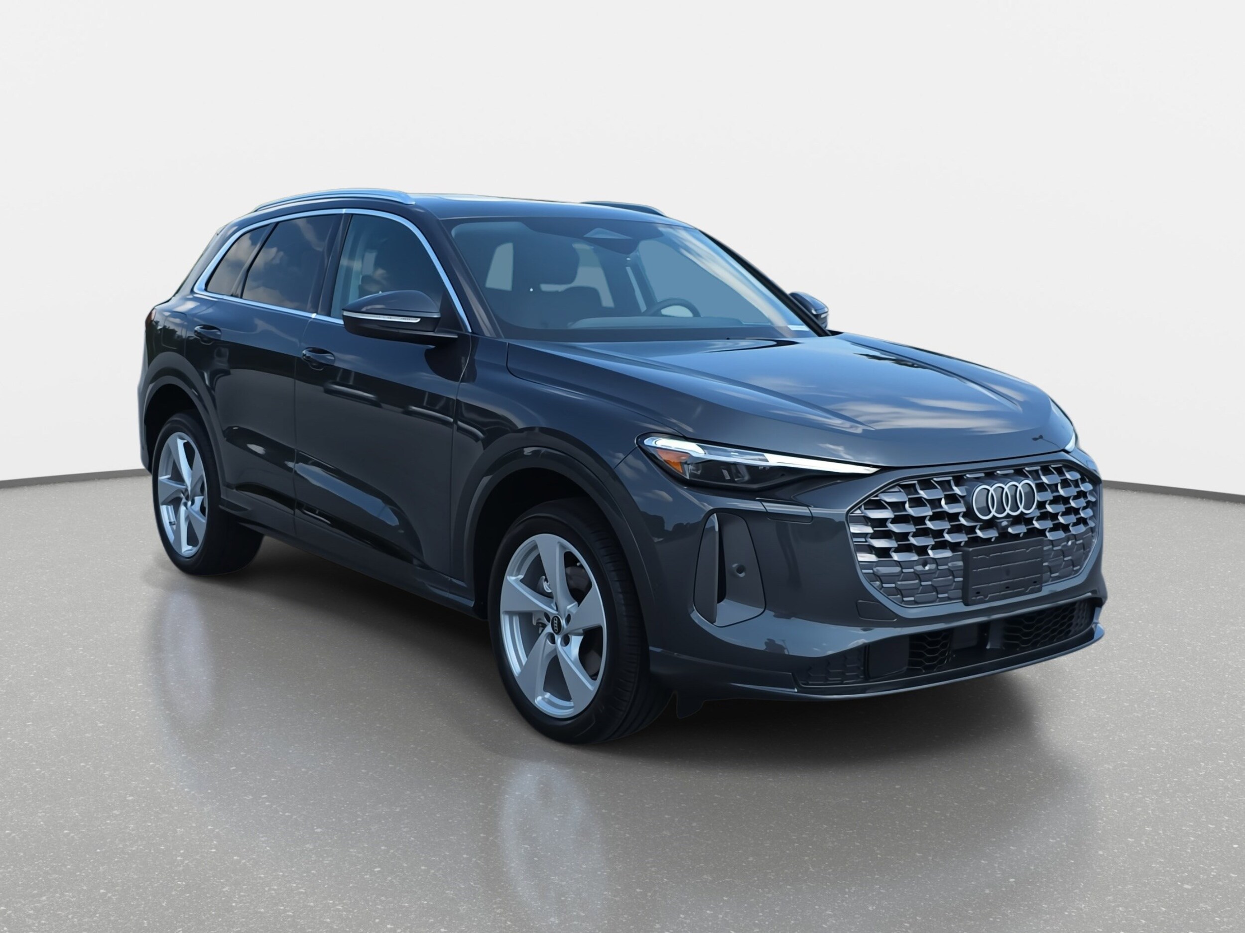 2025 Audi Q5 2.0T Premium Plus photo 3