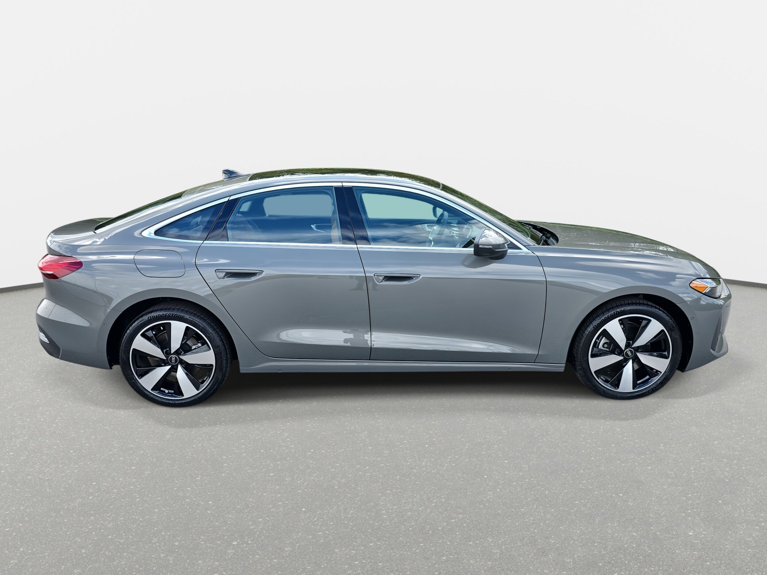 2025 Audi A5 2.0T Premium Plus photo 4