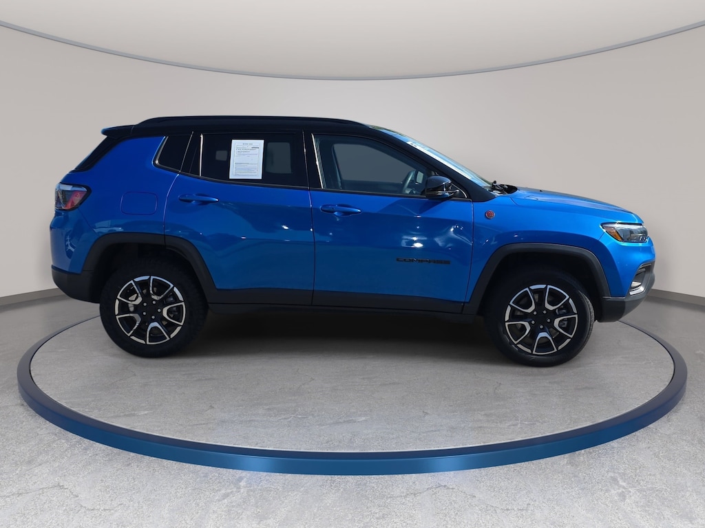 Used 2024 Jeep Compass Trailhawk SUV
