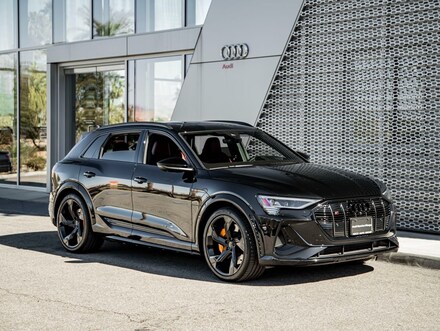 2023 Audi e-tron S Prestige SUV