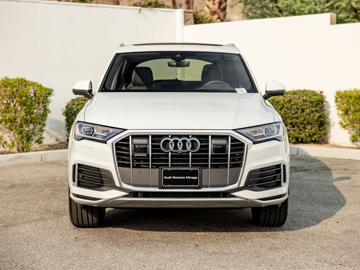 Used 2024 Audi Q7 Premium with VIN WA1ACBF79RD003216 for sale in Rancho Mirage, CA