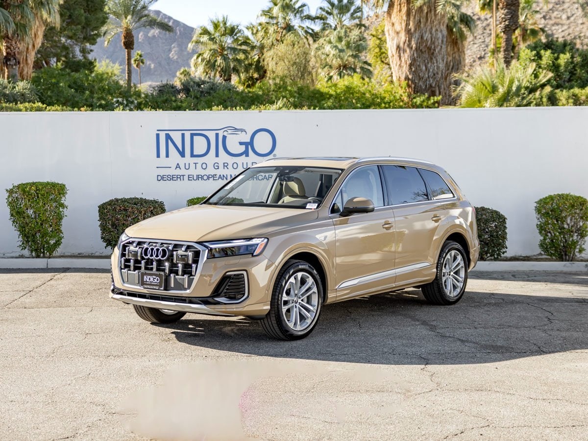 2025 Audi Q7 45 Premium Plus quattro Tiptronic's photo