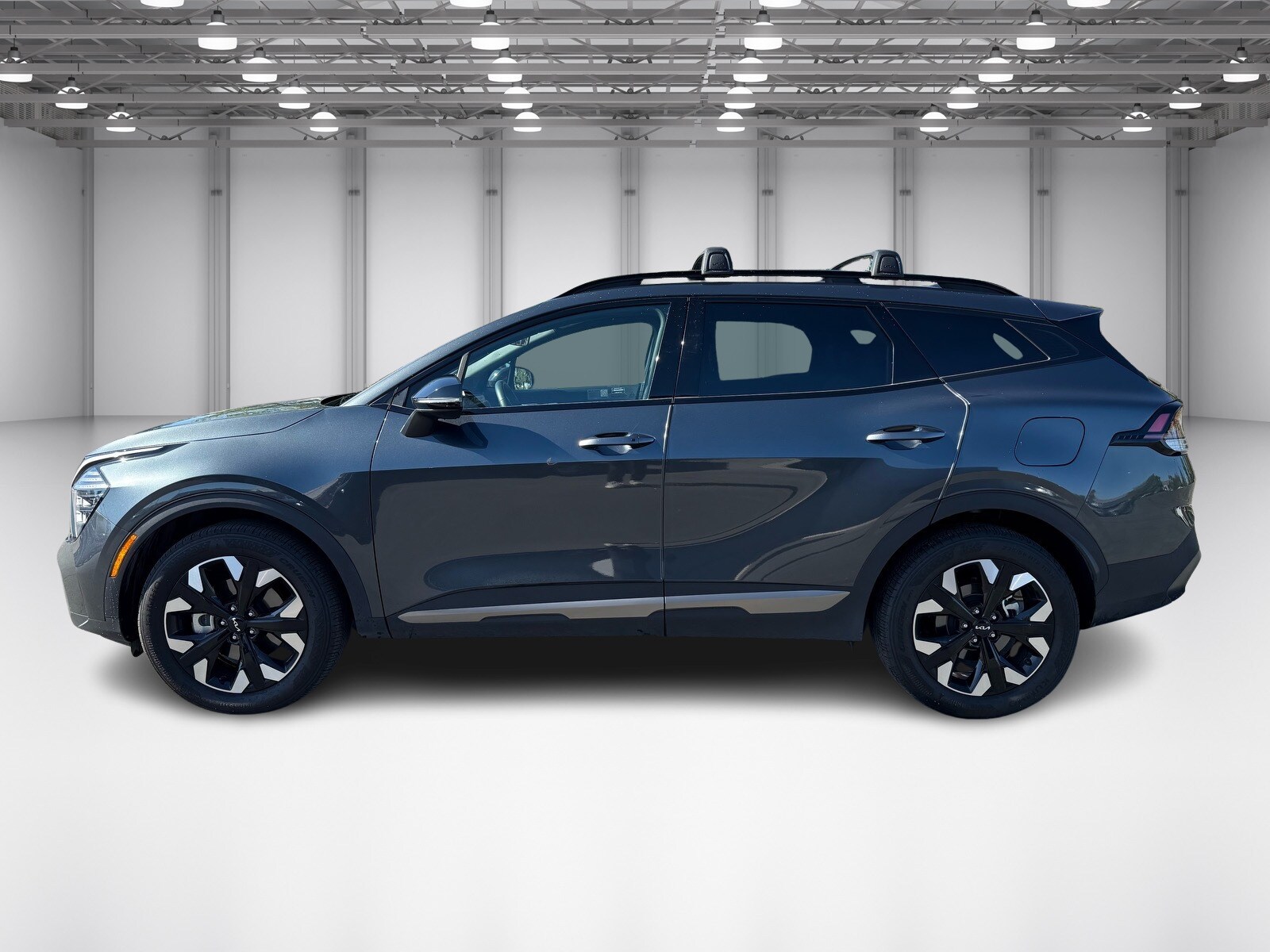 2024 Kia Sportage X-Line photo 2