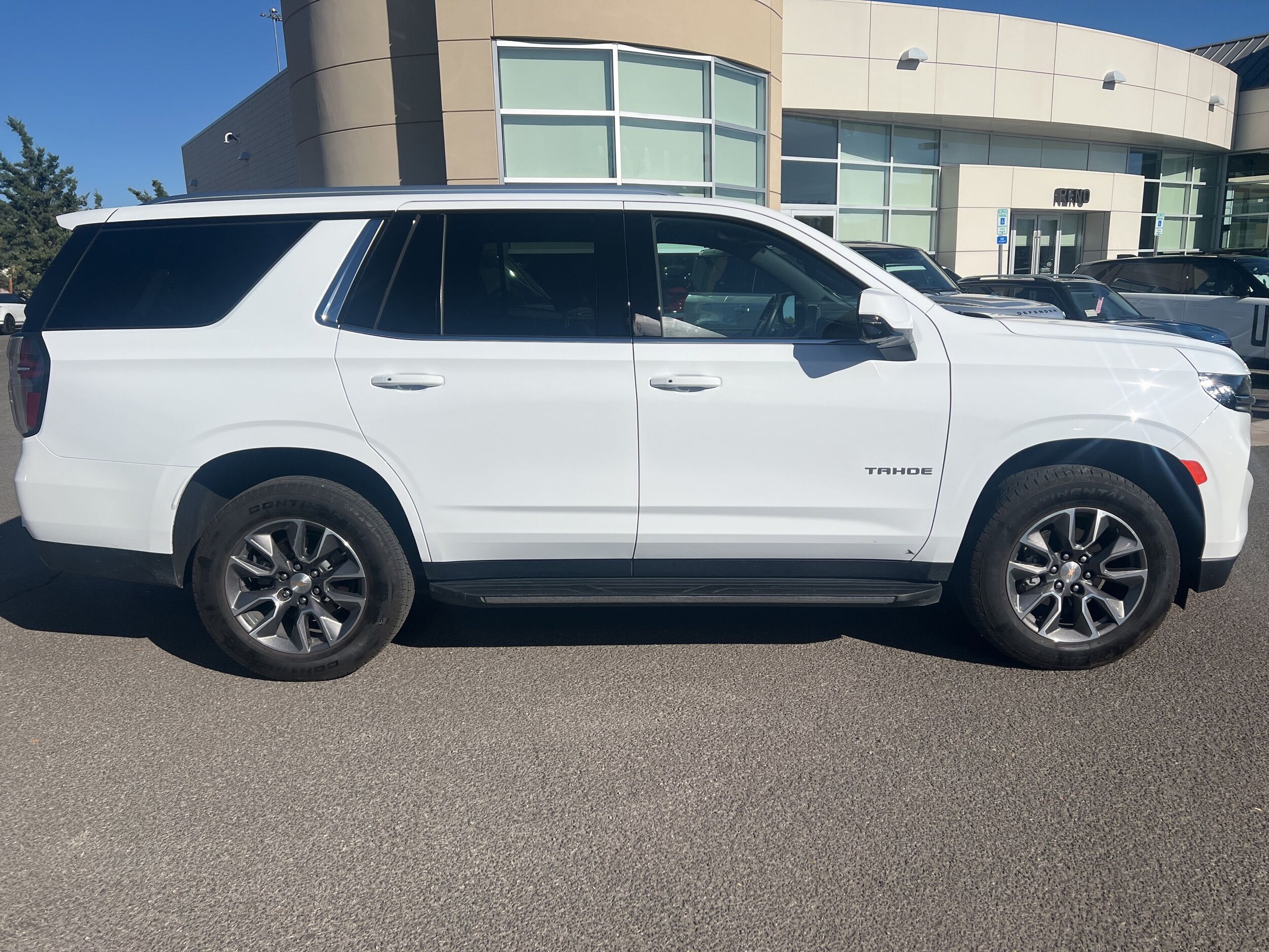 2024 Chevrolet Tahoe LT photo 2