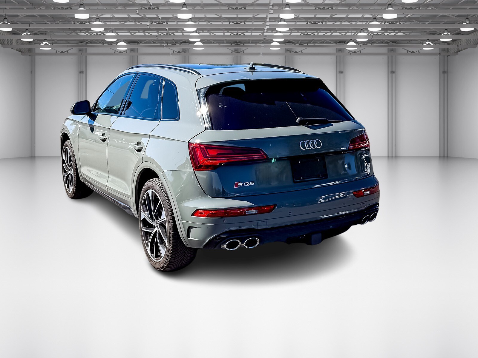 2021 Audi SQ5 Premium Plus photo 3