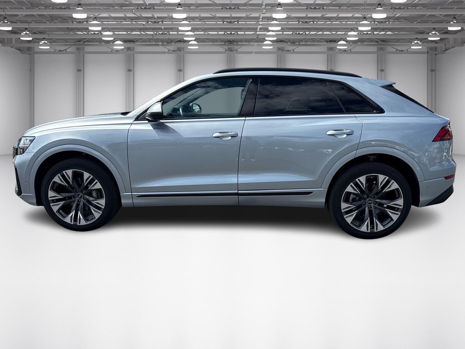 2025 Audi Q8 55 Premium photo 2