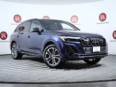 2025 Audi Q7 45 Premium Plus SUV