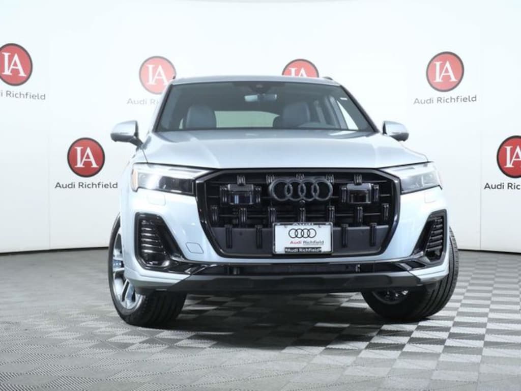 Used 2025 Audi Q7 45 Premium Plus SUV
