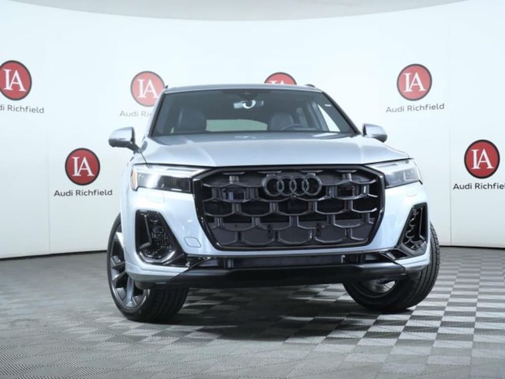 New 2026 Audi Q7 SUV
