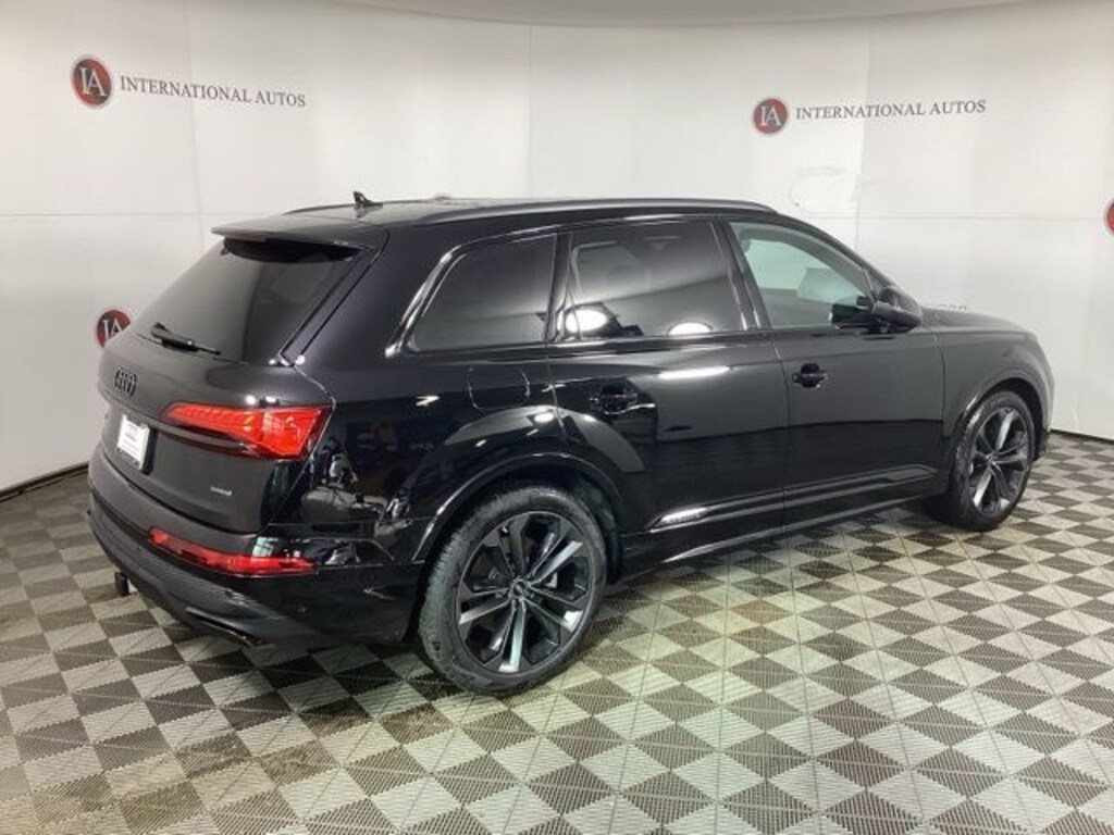 New 2026 Audi Q7 55 Premium Plus SUV