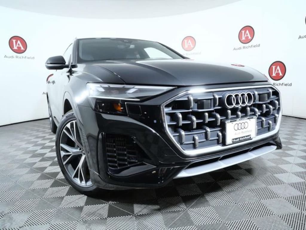 New 2026 Audi Q8 SUV