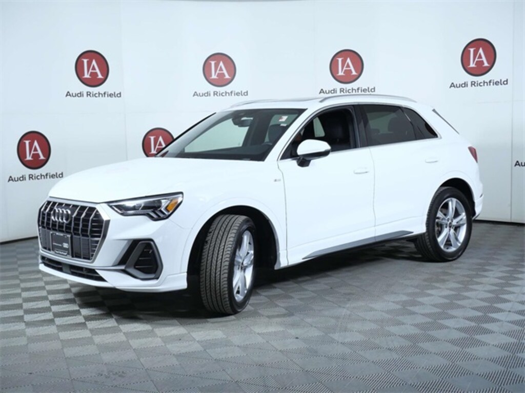 Used 2024 Audi Q3 Premium Plus SUV