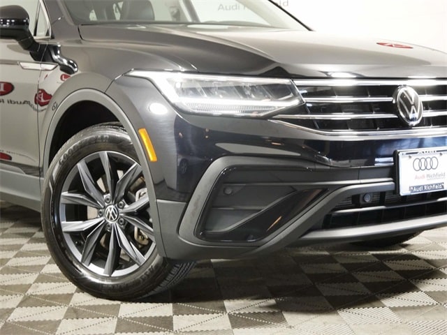 Used 2022 Volkswagen Tiguan SE with VIN 3VV2B7AX9NM083344 for sale in Richfield, Minnesota