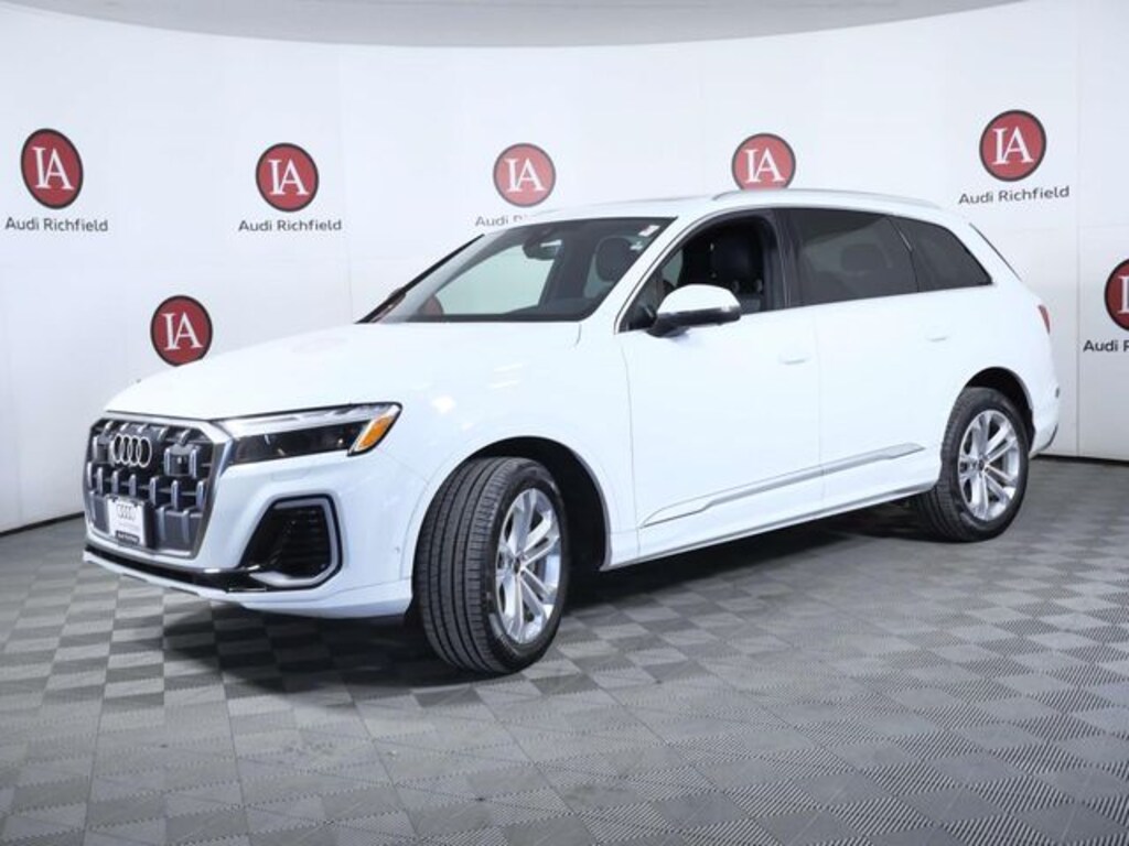 Used 2025 Audi Q7 55 Premium Plus SUV