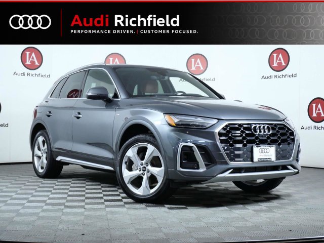 2023 Audi Q5 Premium Plus