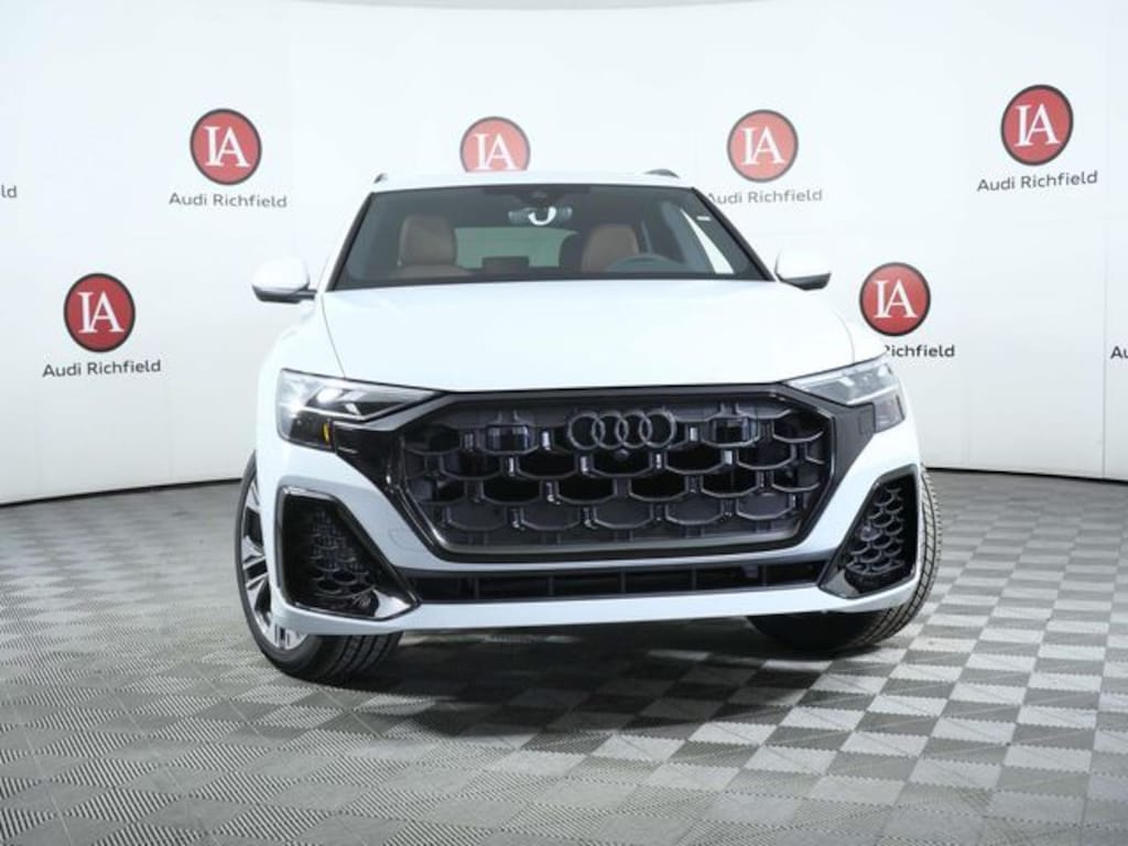 New 2026 Audi Q8 SUV