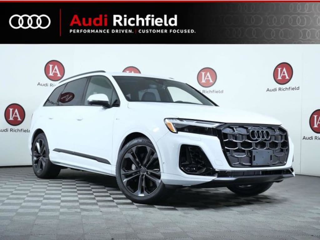 New 2026 Audi Q7 SUV