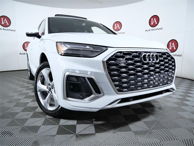 Used 2022 Audi Q5 Sportback Premium Plus with VIN WA15AAFY0N2045385 for sale in Richfield, Minnesota