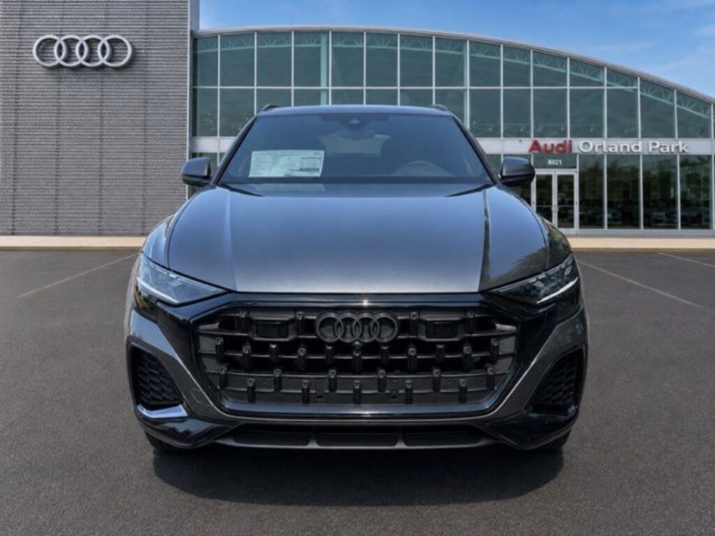 New 2026 Audi Q8 SUV