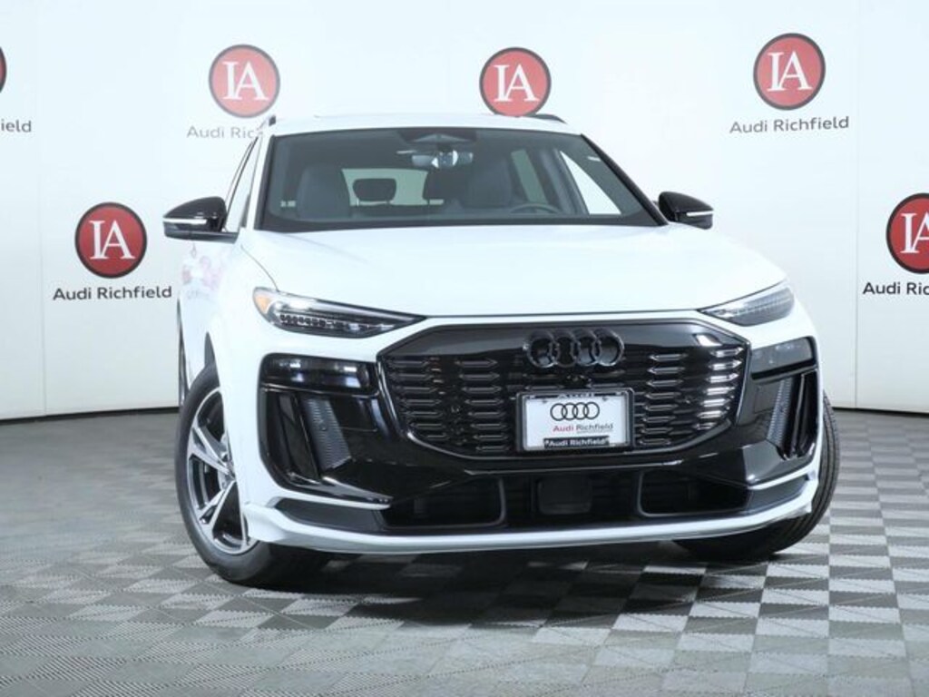 New 2027 Audi Q6 e-tron SUV