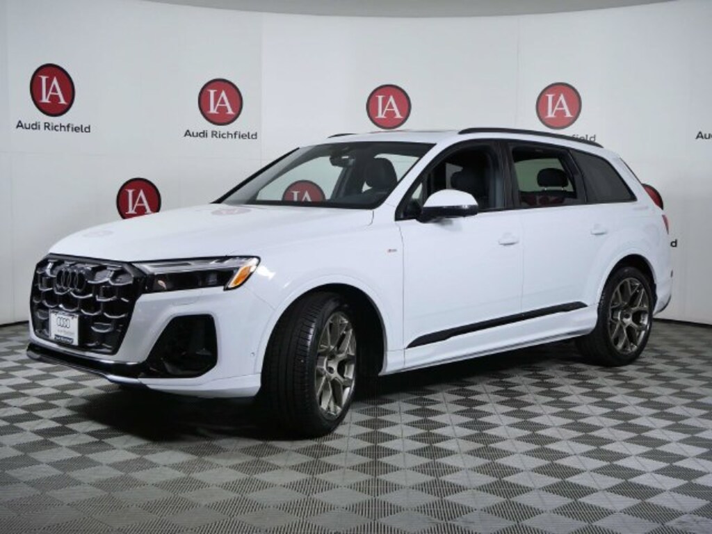New 2026 Audi Q7 SUV