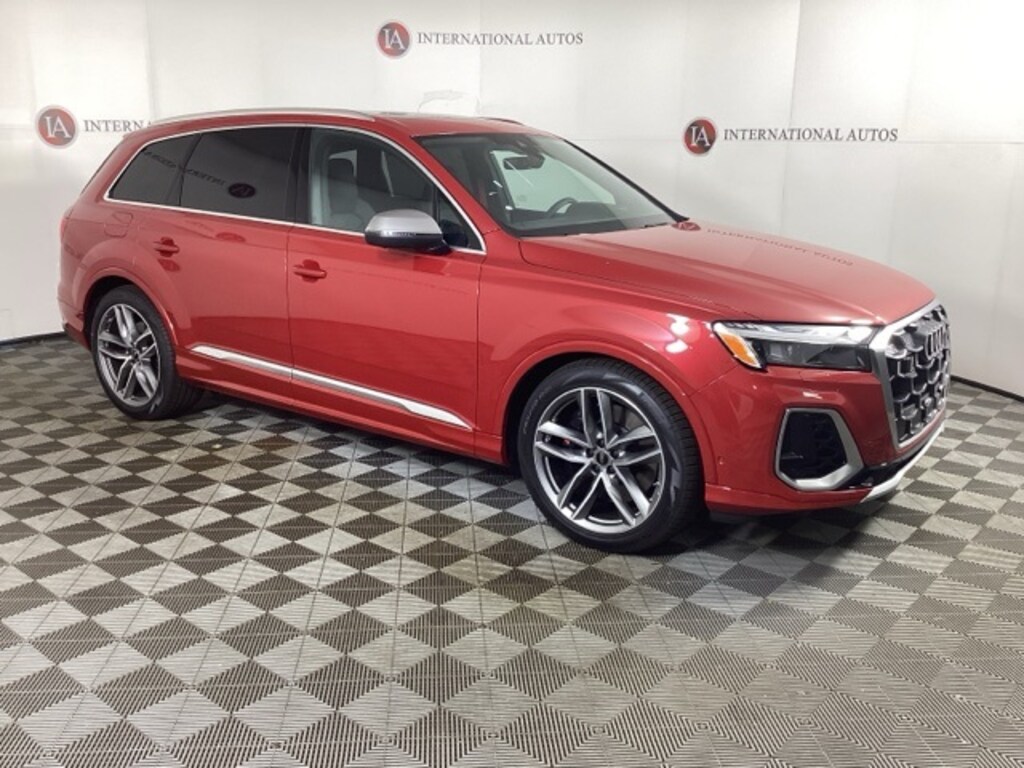 New 2025 Audi SQ7 Prestige SUV