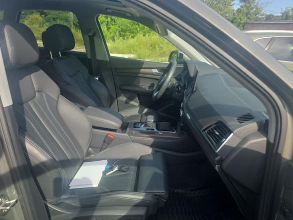 Used 2024 Audi Q5 e 55 Premium Plus SUV