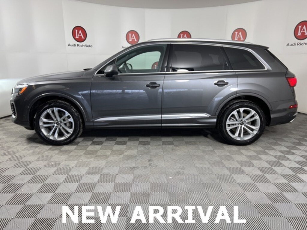 Used 2025 Audi Q7 55 Premium Plus SUV