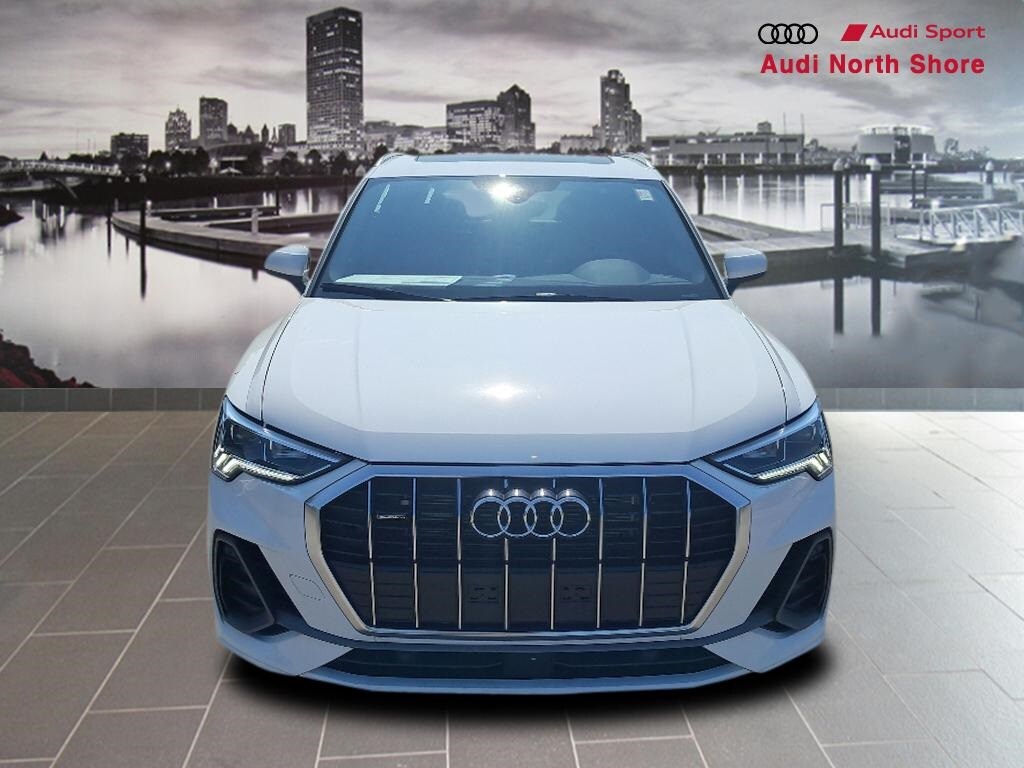 New 2025 Audi Q3 Premium SUV