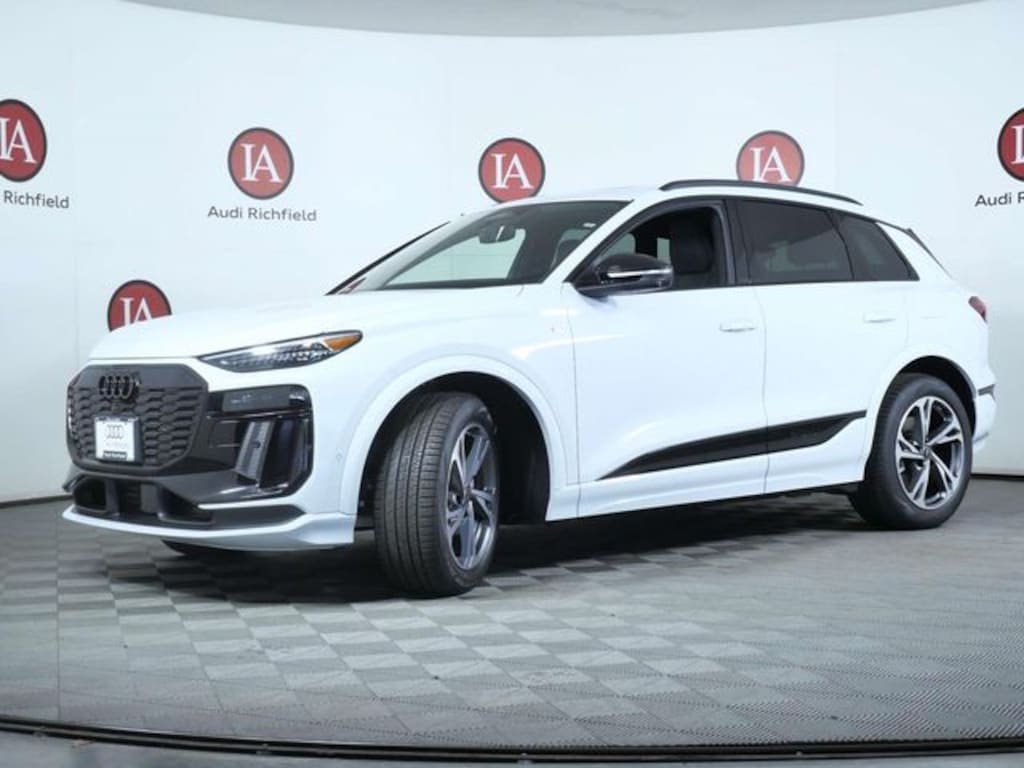 New 2027 Audi Q6 e-tron SUV
