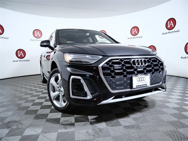 2024 Audi Q5 45 S line Premium photo 2