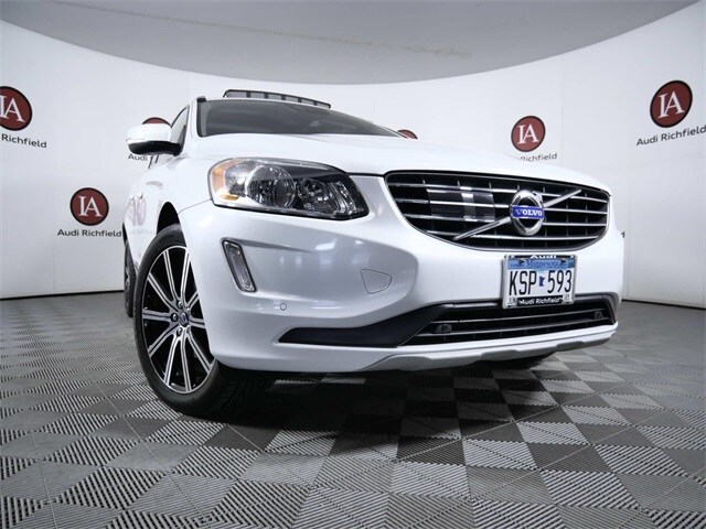 Used 2017 Volvo XC60 T5 Inscription with VIN YV440MRU9H2156341 for sale in Richfield, Minnesota