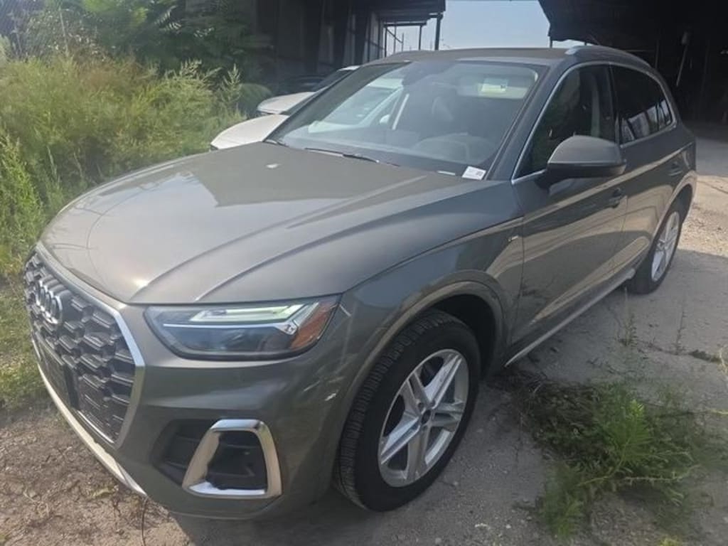 Used 2024 Audi Q5 e 55 Premium Plus SUV